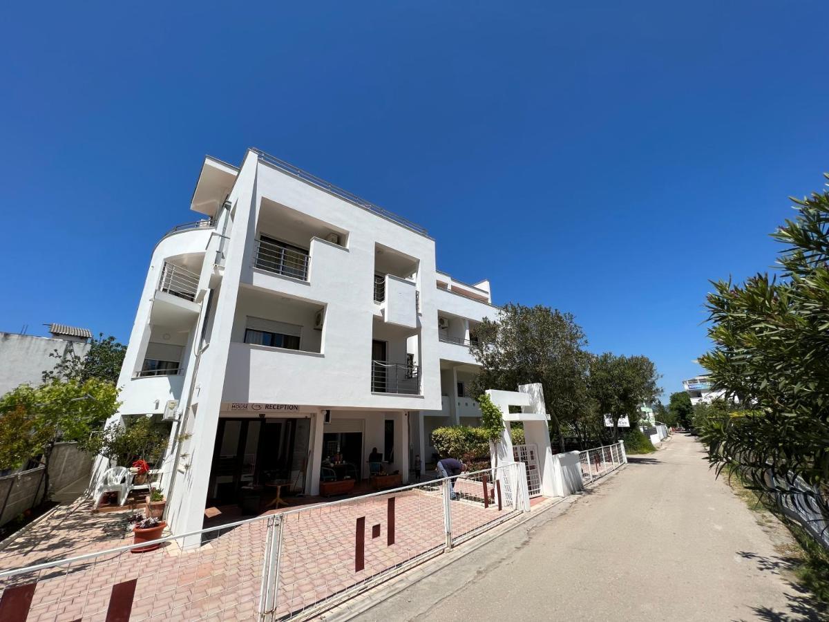 Hotel Buzuku House à Ulcinj Extérieur photo