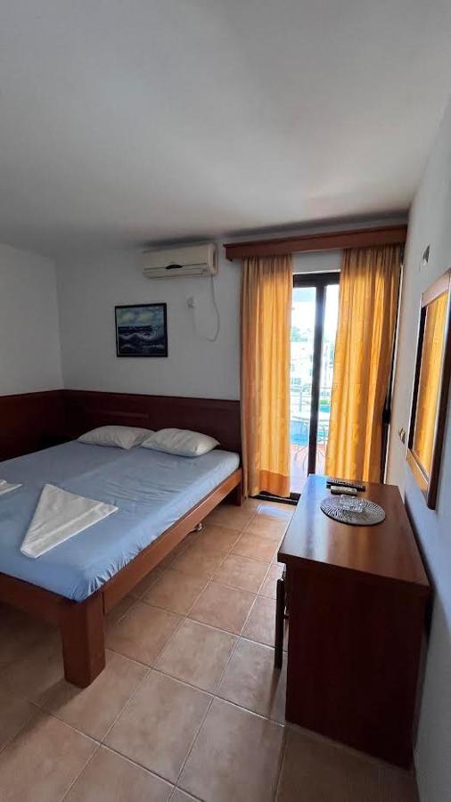 Hotel Buzuku House à Ulcinj Extérieur photo