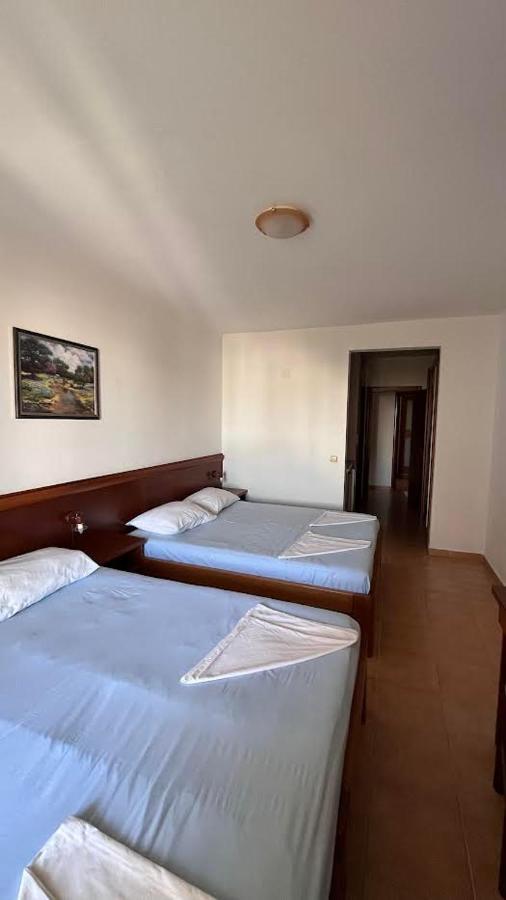 Hotel Buzuku House à Ulcinj Extérieur photo