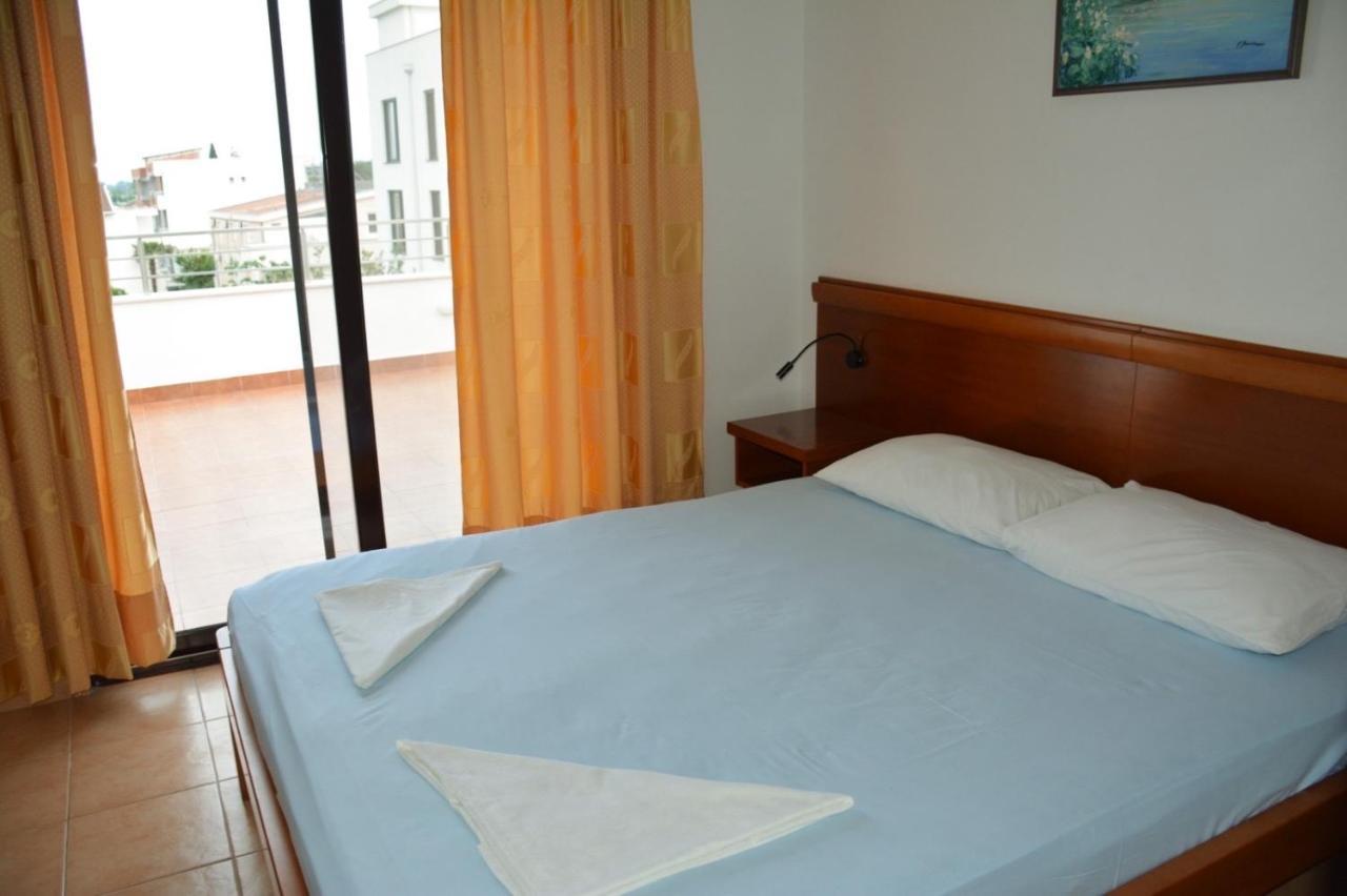 Hotel Buzuku House à Ulcinj Extérieur photo