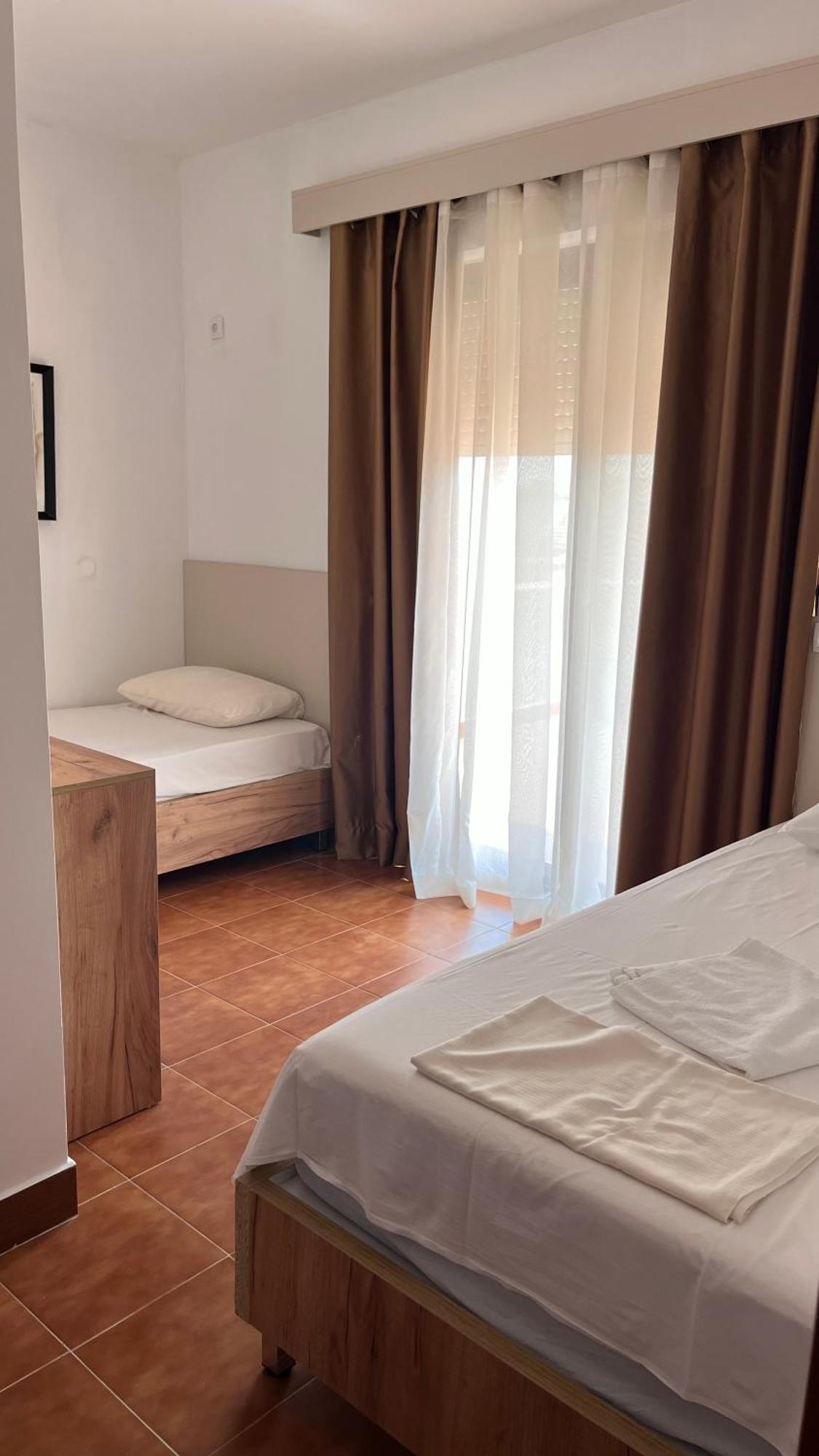 Hotel Buzuku House à Ulcinj Extérieur photo