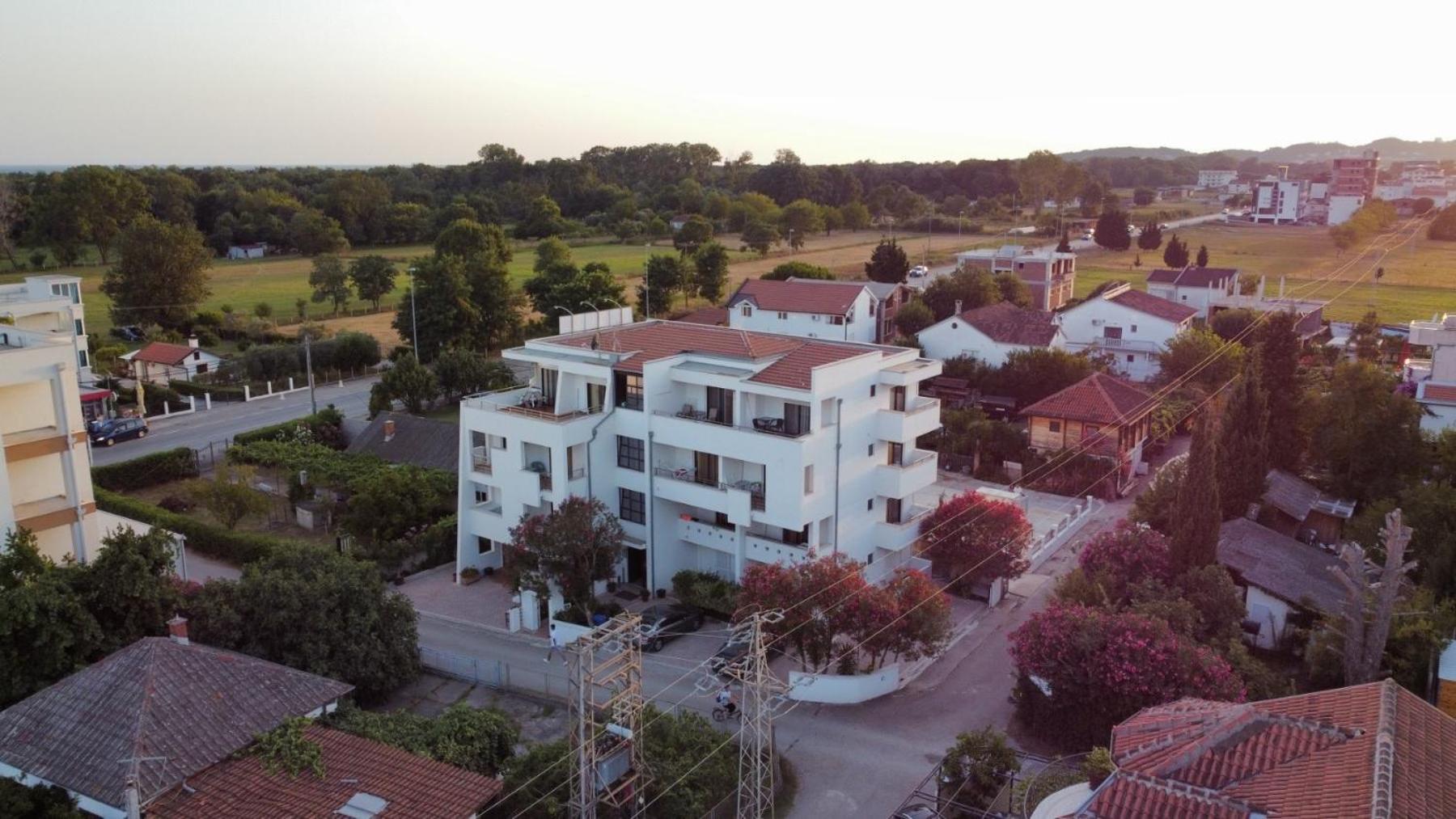 Hotel Buzuku House à Ulcinj Extérieur photo